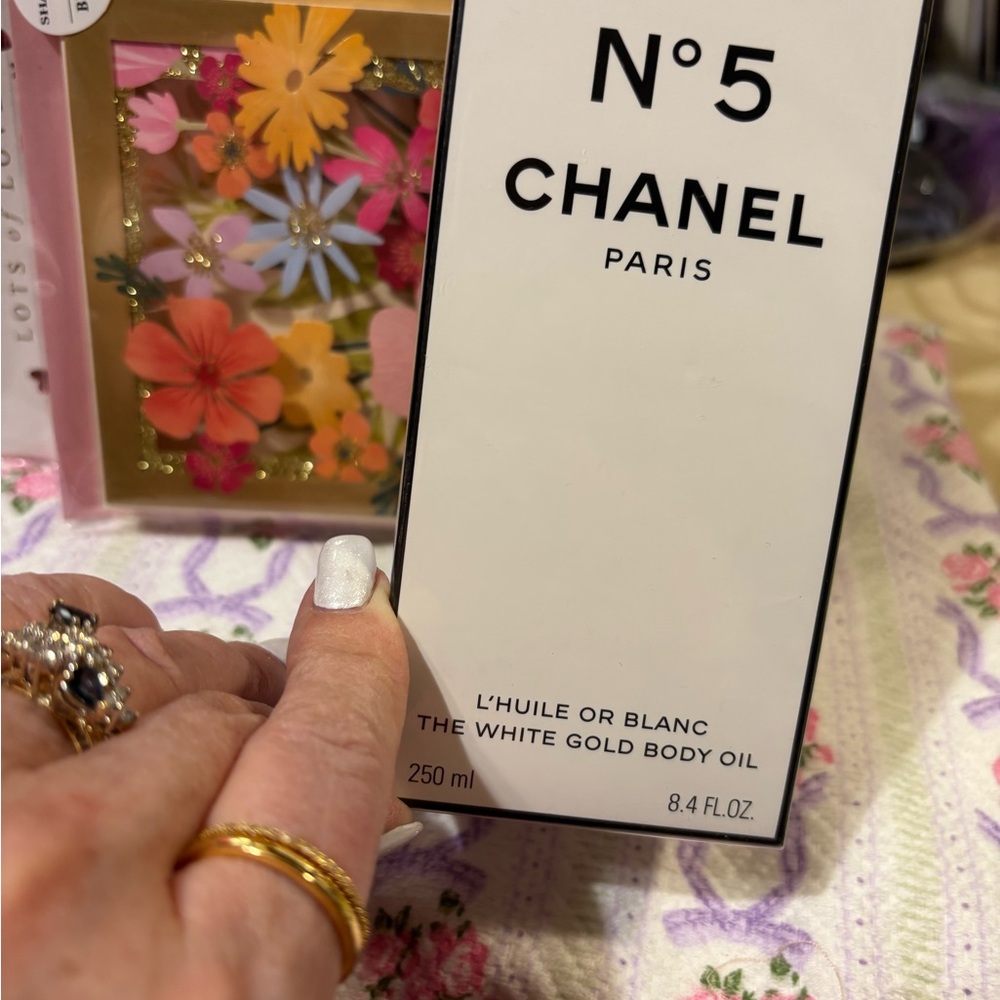 CHANEL N°5 THE White Gold Body Oil L’HUILE or Blanc beautiful shimmering NEW
